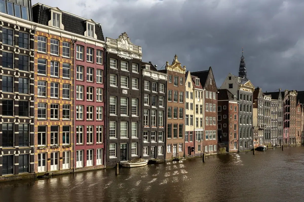 Amsterdam · Damrak