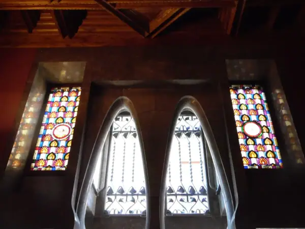 Barselona · Güell Sarayı (Palau Güell)