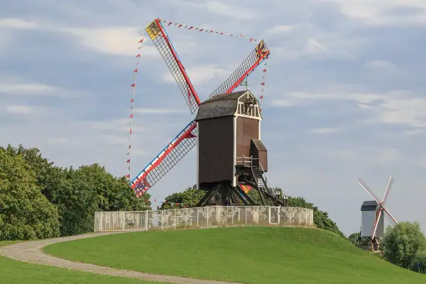 Brugge · Kruisvest yel değirmenleri