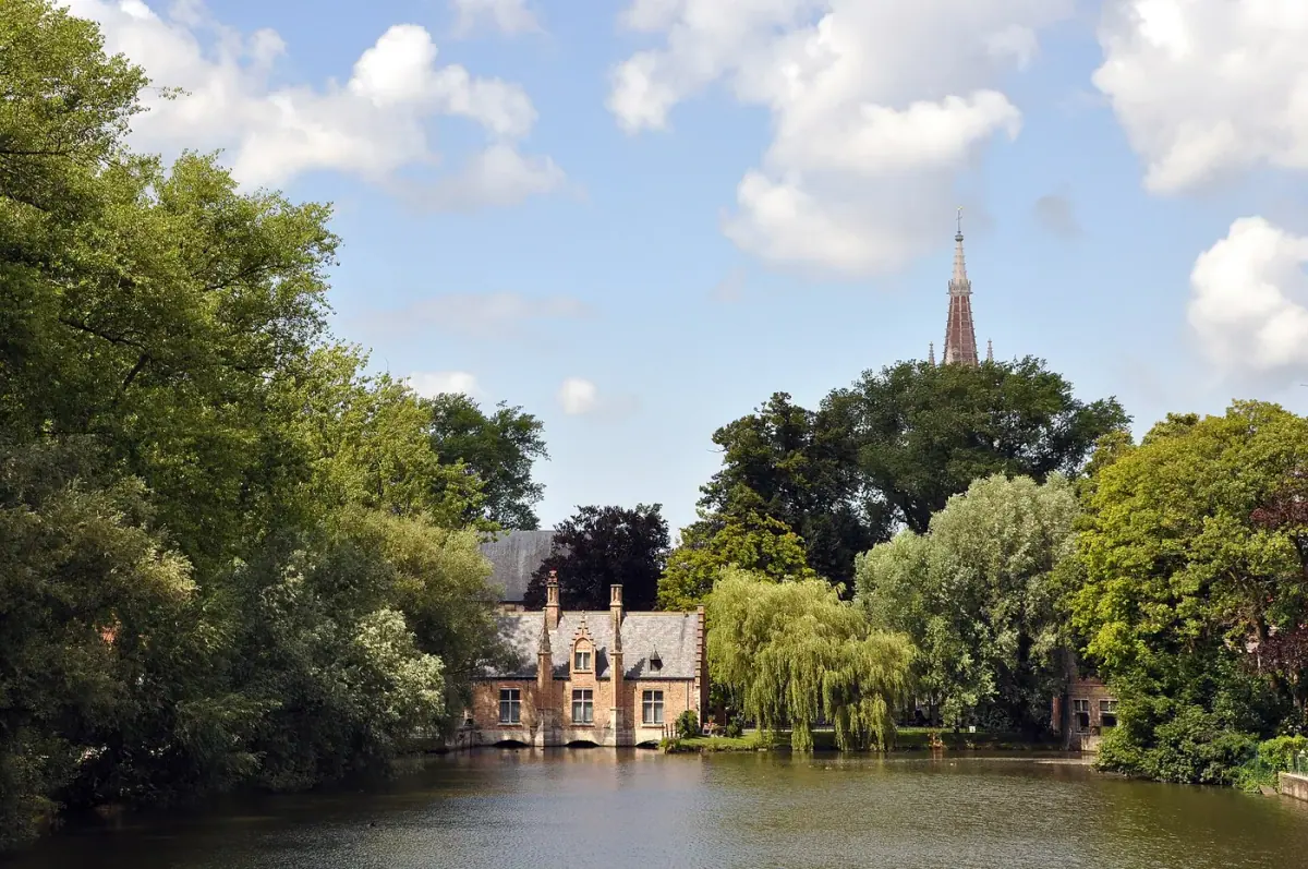 Brugge: Minnewater (Aşk Gölü)