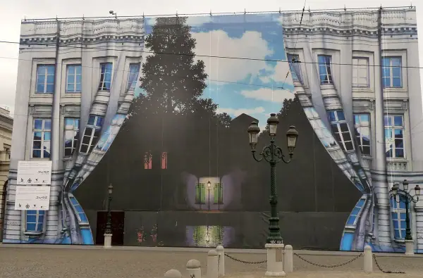 Brüksel · Magritte Müzesi (Place Royale)