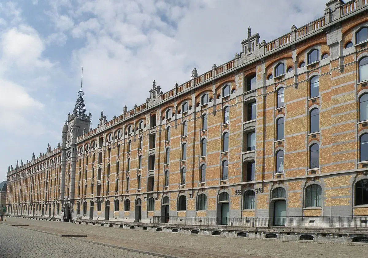 Brüksel: Tour & Taxis