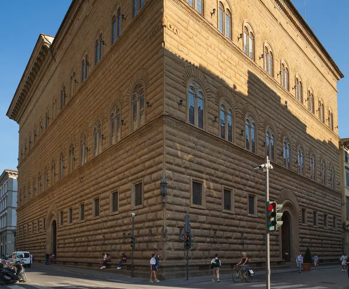 Floransa: Palazzo Strozzi
