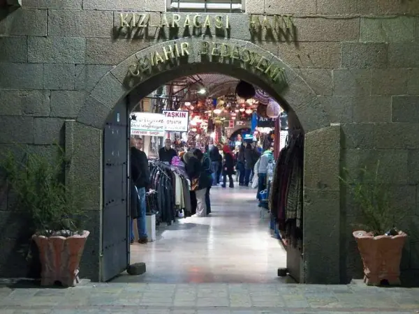 İzmir · Kızlarağası Hanı