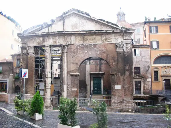 Roma · Octavia Portikosu